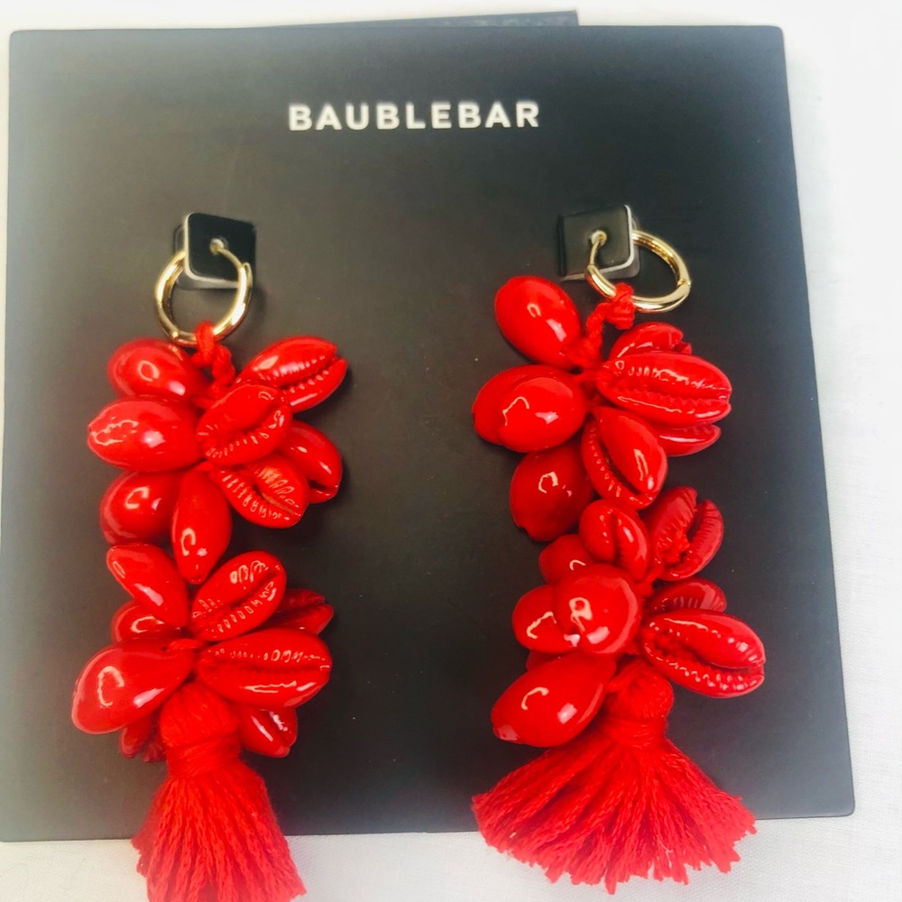 Women natural shells  red earrings !!!